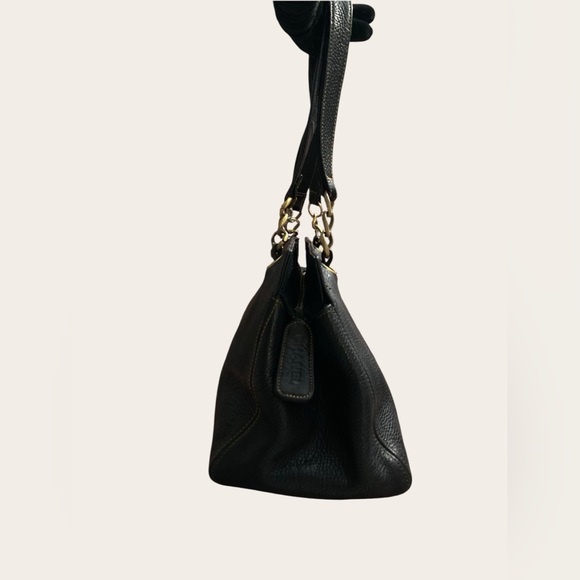 Pebbled Shoulder Tote Bag - Picture 3 of 12